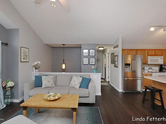 4th image of 14710 Field Ct NE