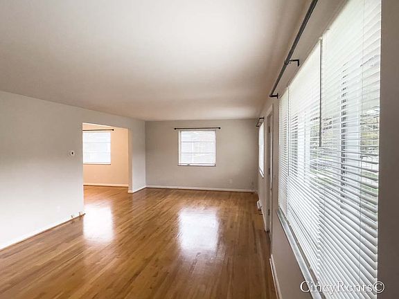 2nd image of 1228 Meriweather Ave