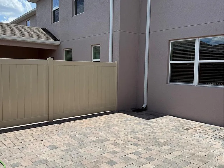1885 Fulfillment Dr — Photo 7