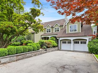 205A Delhi Rd, Scarsdale, NY 10583