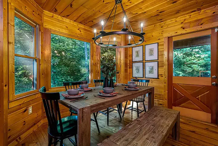 1170 Beaver Lake Dr — Photo 4