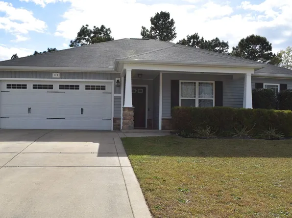 111 Angel Oak Dr, Bunnlevel, NC 28323