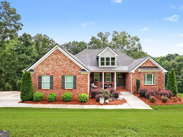 5171 Glen Forrest Dr, Flowery Branch, GA 30542