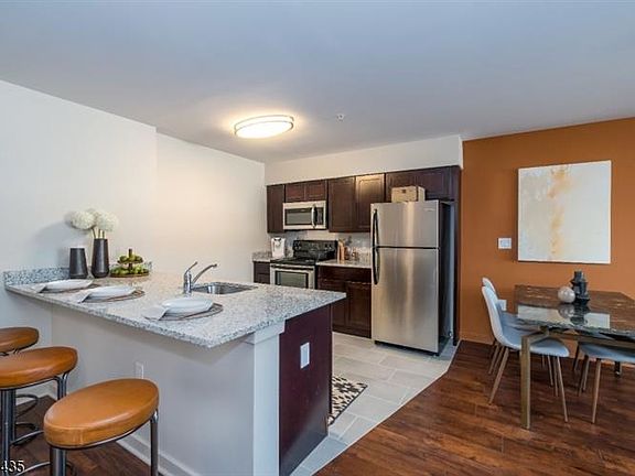 5th image of 22 Central Ave APT 512