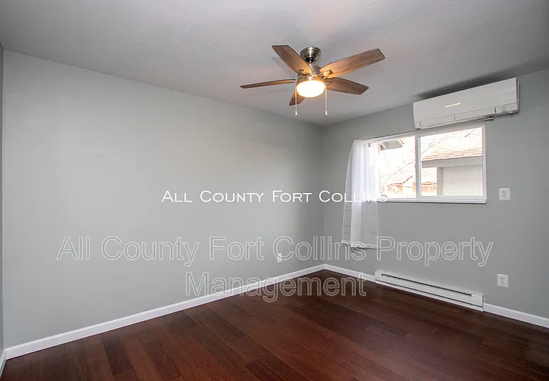 2730 Hanover Dr — Photo 11