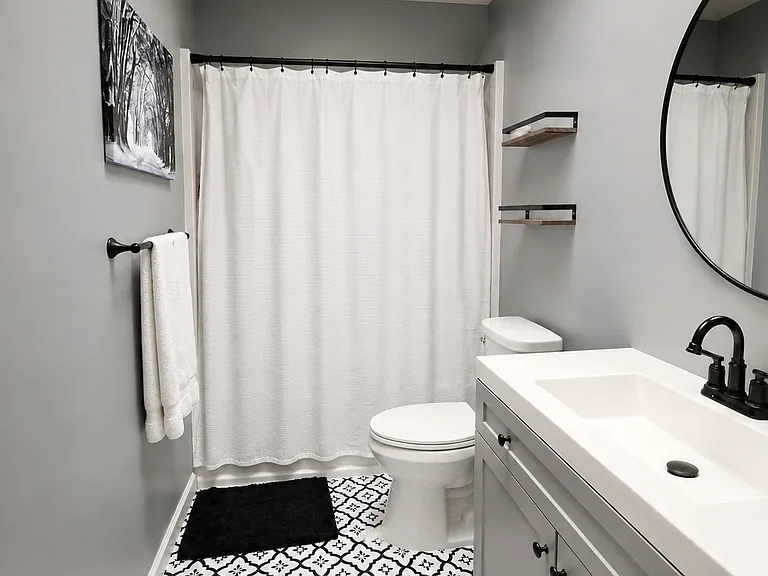 6308 Honeysuckle Dr — Photo 6