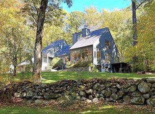 25 Clearview Rd, Mahopac, NY 10541