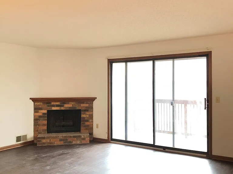 Stanton Apartments — Photo 5