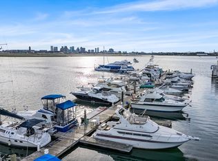 550 Pleasant St #11D, Winthrop, MA 02152