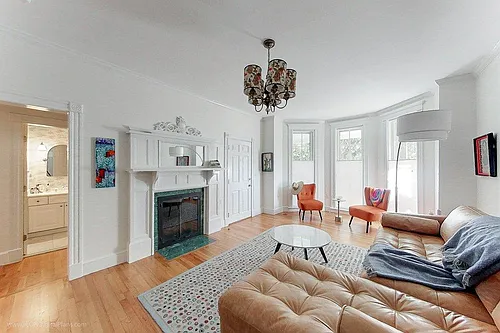 34 Catherine St #A Photo 1