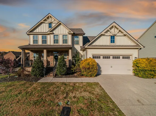 6902 Wellsford Ln, College Grove, TN 37046