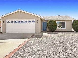 2305 El Grande St, Hemet, CA 92545