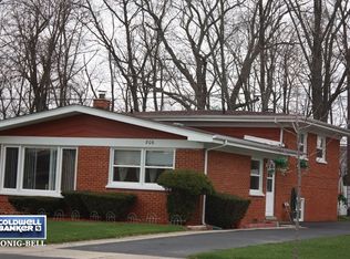 806 Parkwood Dr, Joliet, IL 60432