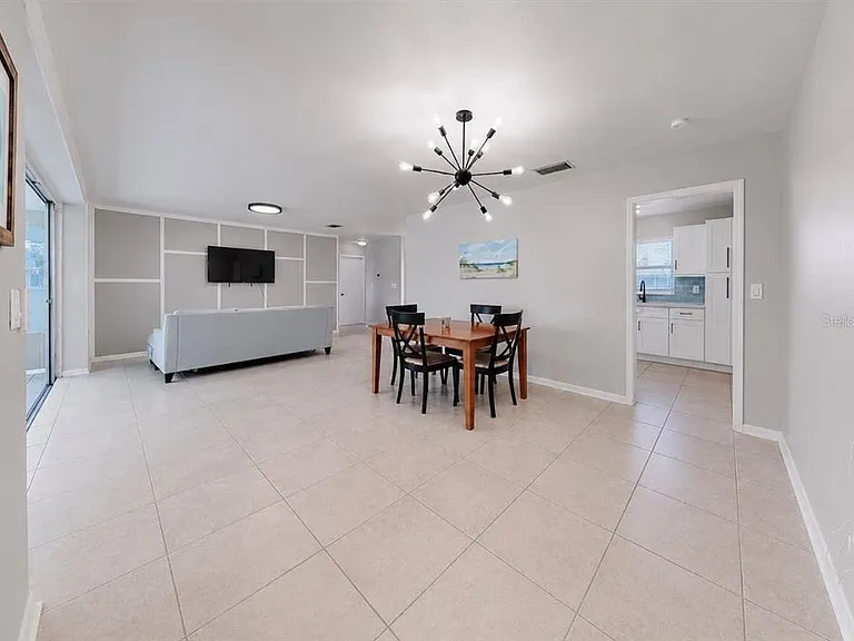 1725 Bikini Ct — Photo 16
