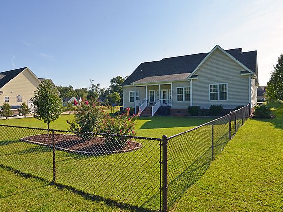 4th image of 1236 Windsong Dr