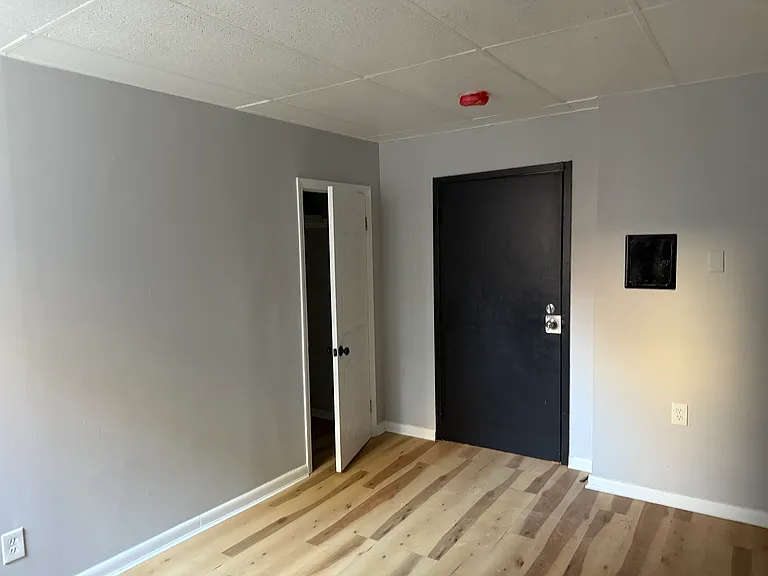 1912 S 17th St #105 — Photo 12