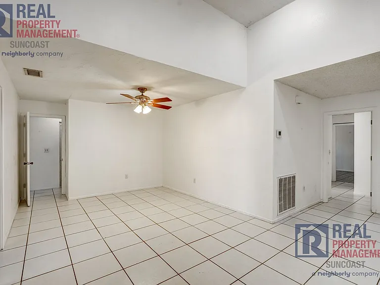 1370 Palmwood Dr — Photo 8