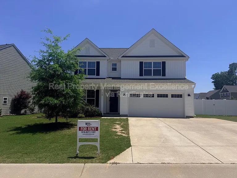 16 Clear Creek Cir — Photo 1