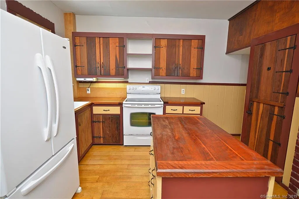 2 bed, 1100 sqft, $2,000 — Photo 3