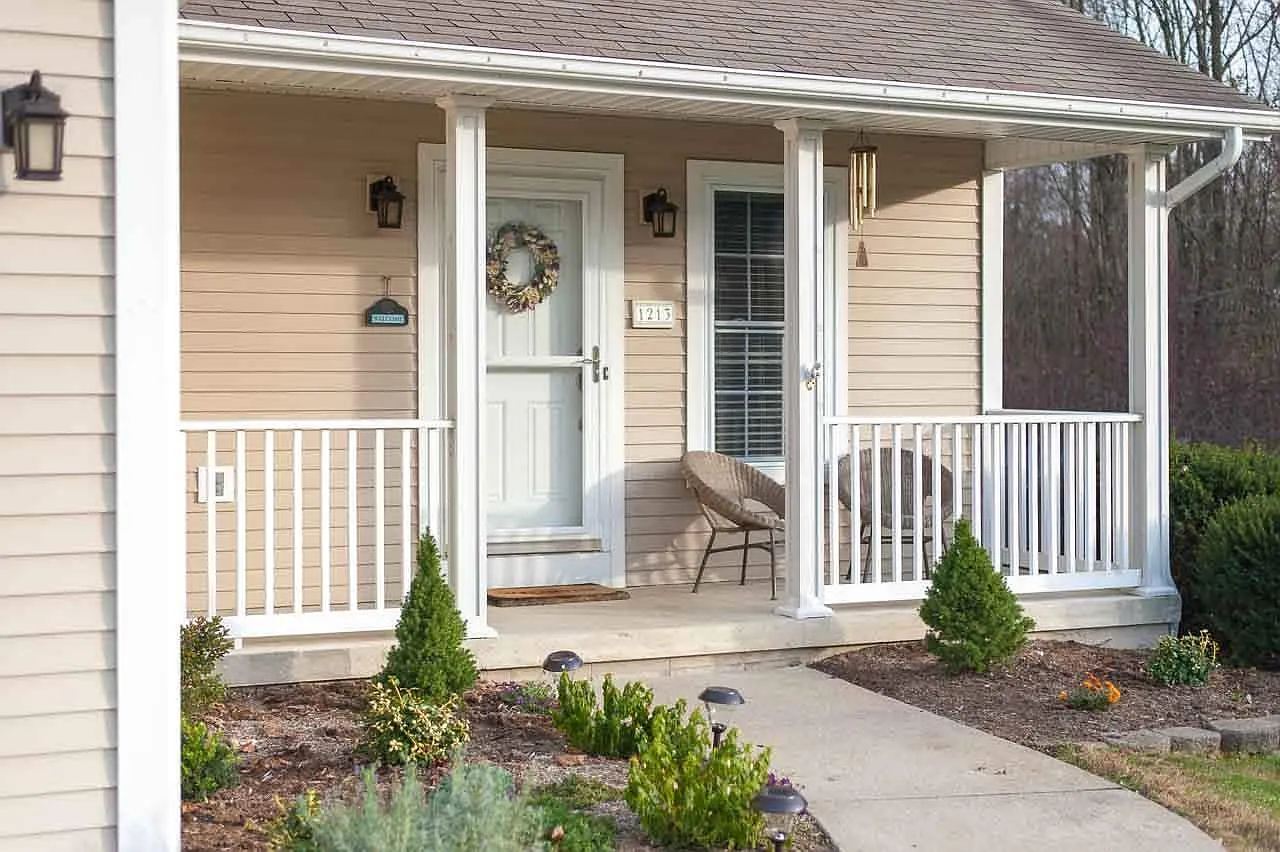 1213 S Donington Ct photo 1
