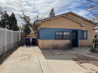 206 Montano Rd NW, Albuquerque, NM 87107