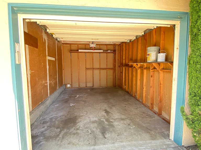 642 Hopkins Ave #1 — Photo 30