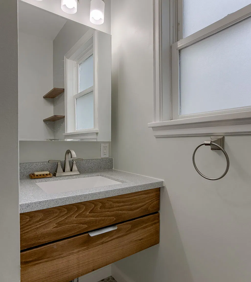 2 bed, 1500 sqft, $1,800 — Photo 3