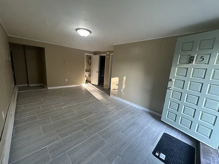 6311 Cheviot Rd — Photo 12