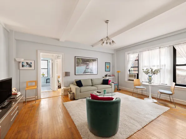 321 West 55th Street image 1 of 9