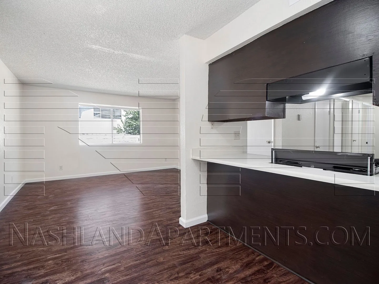 3621 Nashland — Photo 2