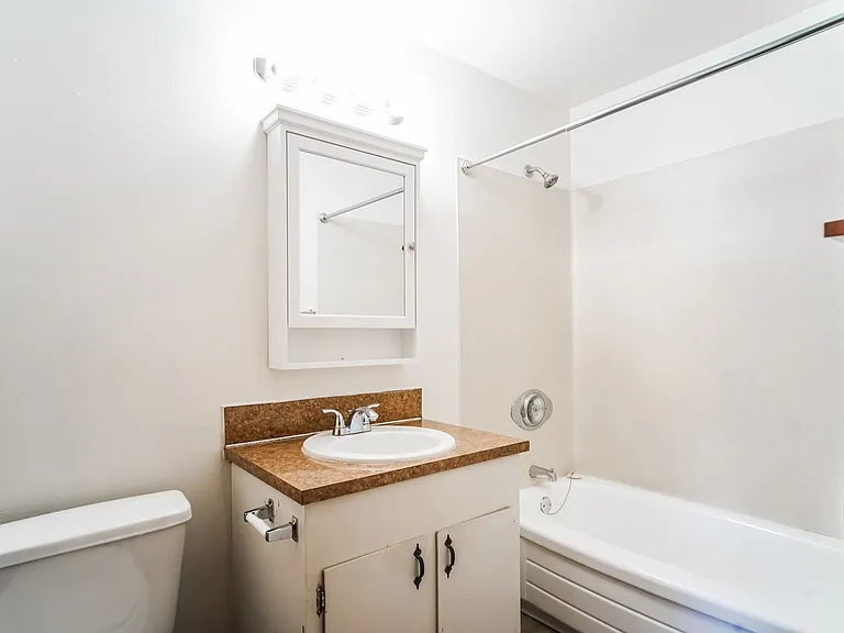 Quaint Apartment Community in the Heart of Corvallis — Photo 15
