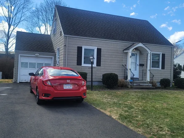 37 Washington Road, Hamden, CT 06518