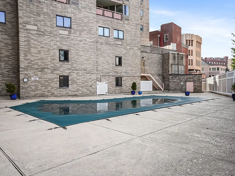 143 Hoyt St #1K — Photo 27