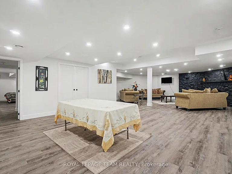1570 River Rd — Photo 5