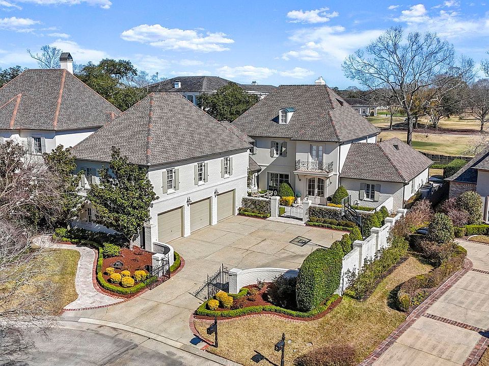 1st image of 19011 E Pinnacle Cir