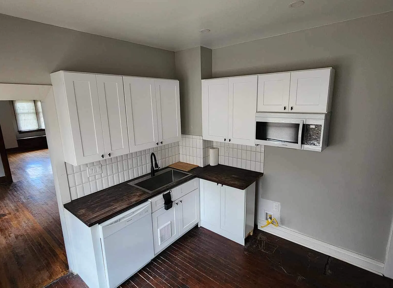 1510 Montclair Ave — Photo 1