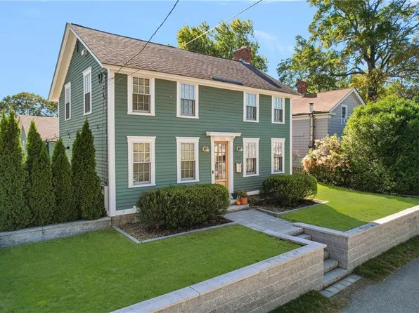 230 Marlborough St, East Greenwich, RI 02818