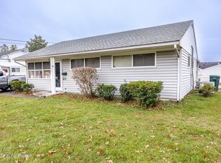 4832 Redstart Rd, Lynnview, KY 40213