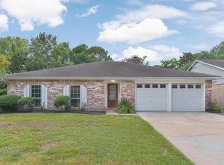 16114 White Star Dr, Houston, TX 77062