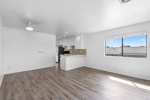 Pacific Villas Photo 1