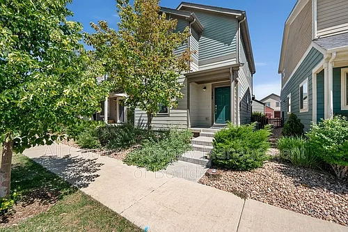1208 Hummingbird Cir Photo 1