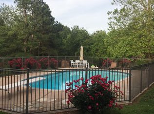 3808 Valley View Dr, Springdale, AR 72762