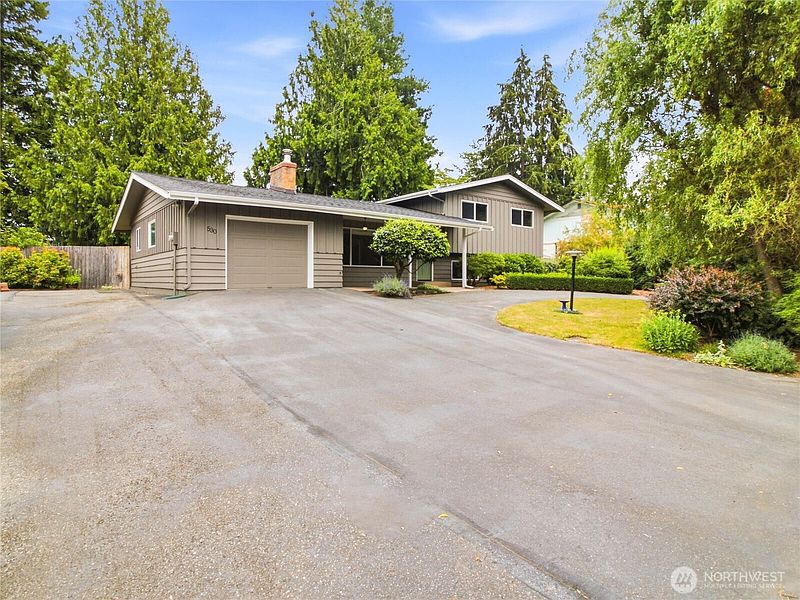 2nd image of 530 NE David Drive