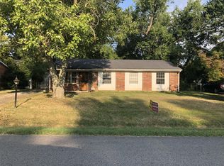 7722 Rochelle Rd, Louisville, KY 40228