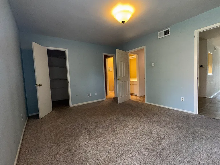 9106 Emberglow Ln #1 — Photo 5