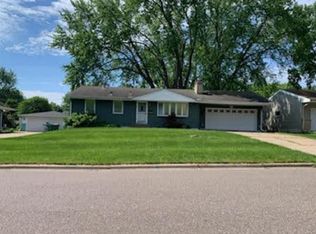 8125 33rd Ave N, Crystal, MN 55427