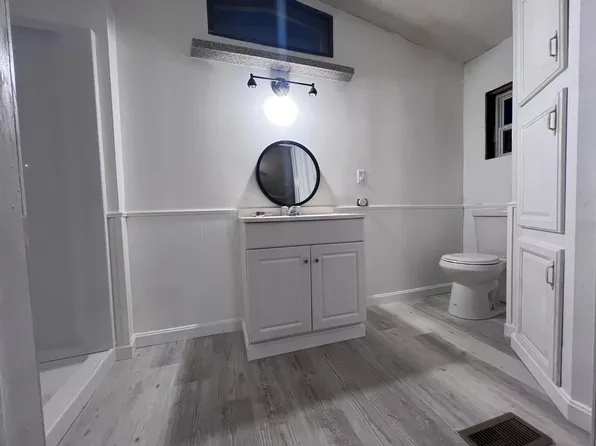 45 Hillside Drive, Sabattus, ME 04280