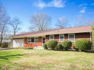 203 Lindy Dr, Knoxville, TN 37920