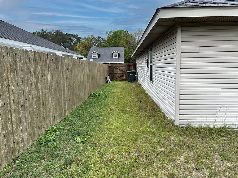 5143 Carmell Ridge Cir — Photo 45