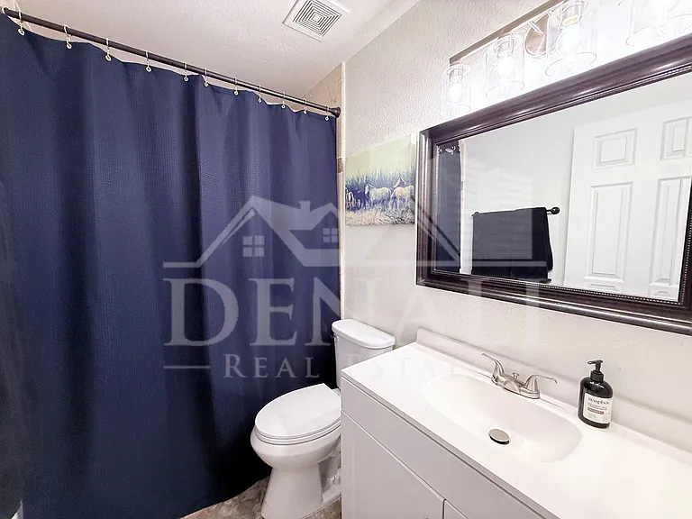 101 N 7th St #160 — Photo 17